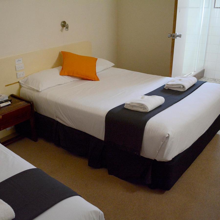 Shamrock Hotel Motel Temora Ngoại thất bức ảnh